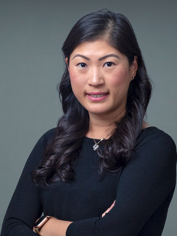 Faculty profile photo of Soojin  Ahn