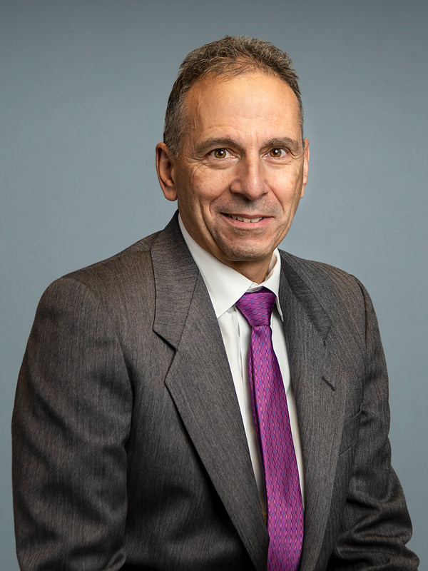 Faculty profile photo of Keith C. Apuzzo