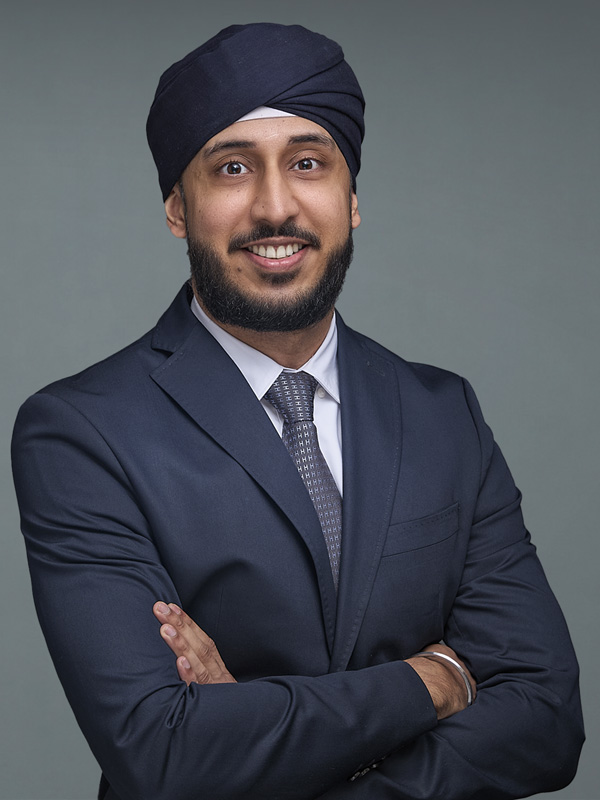 Faculty profile photo of Sukhdeep  Bains