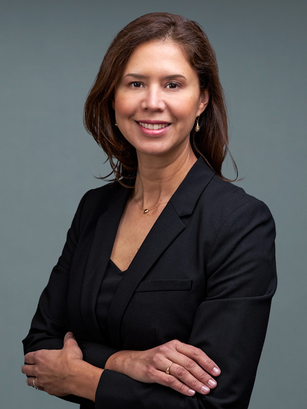 Faculty profile photo of Julia E. Barillas Cerritos