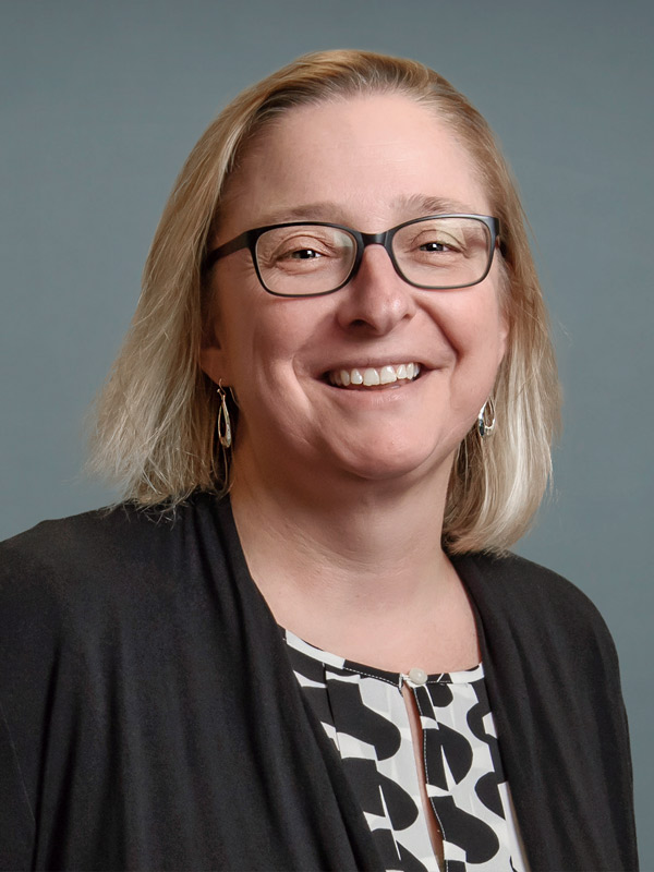 Faculty profile photo of Lisa J. Lehnert