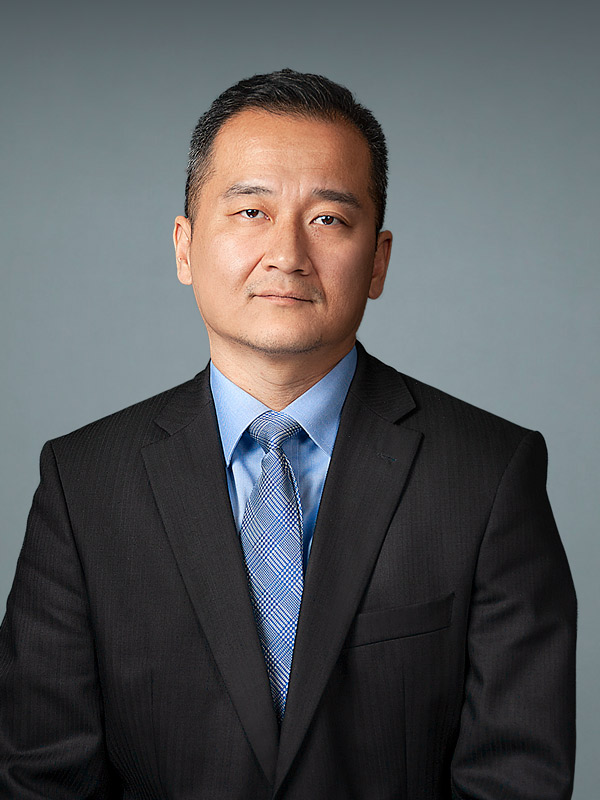 Faculty profile photo of Jeffrey  Liu