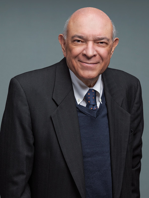 Faculty profile photo of Henry  Moreta