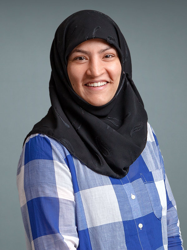 Faculty profile photo of Hina  Naqvi