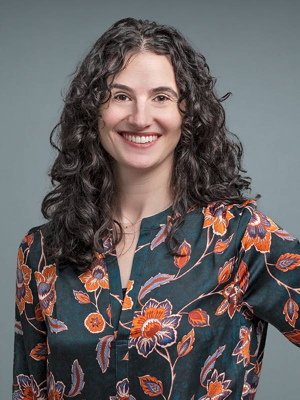 Faculty profile photo of Julie  Nusbaum